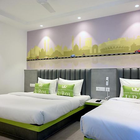 Hotel Le Roi Express Karol Bagh 델리 외부 사진