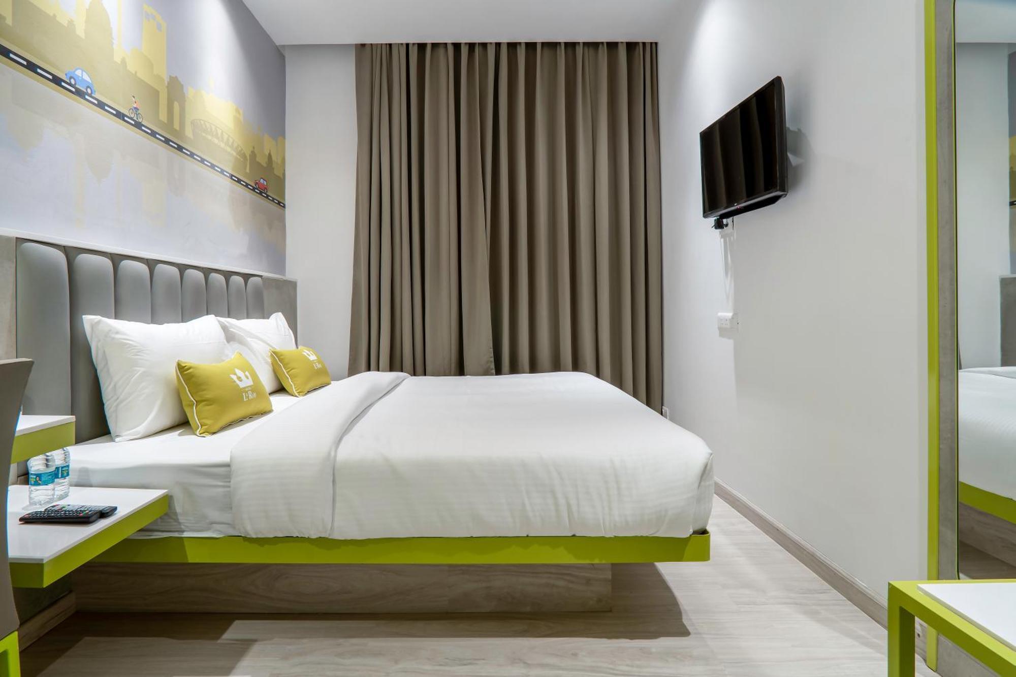 Hotel Le Roi Express Karol Bagh 델리 외부 사진