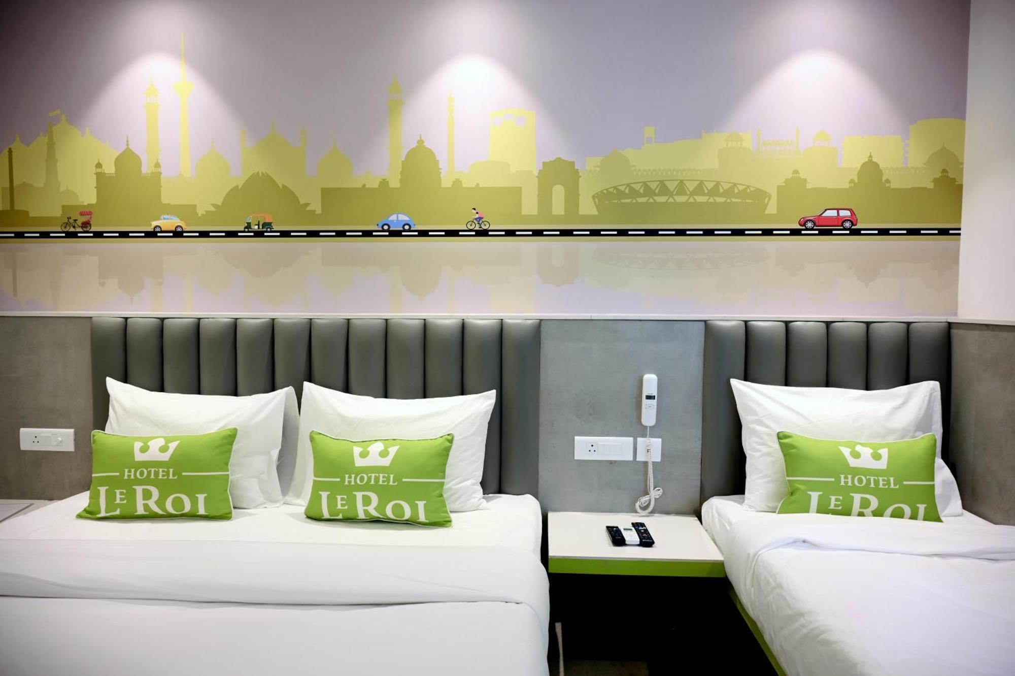 Hotel Le Roi Express Karol Bagh 델리 외부 사진