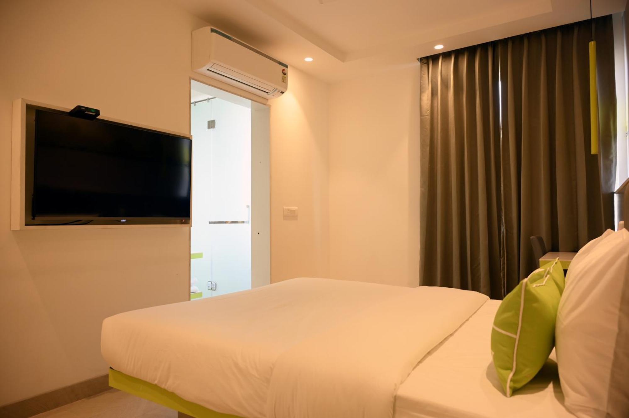 Hotel Le Roi Express Karol Bagh 델리 외부 사진